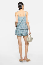 Check top with bow