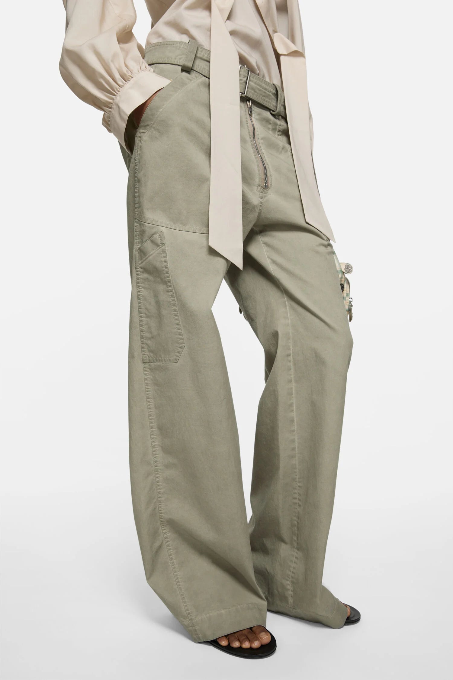 Twill trousers with belt