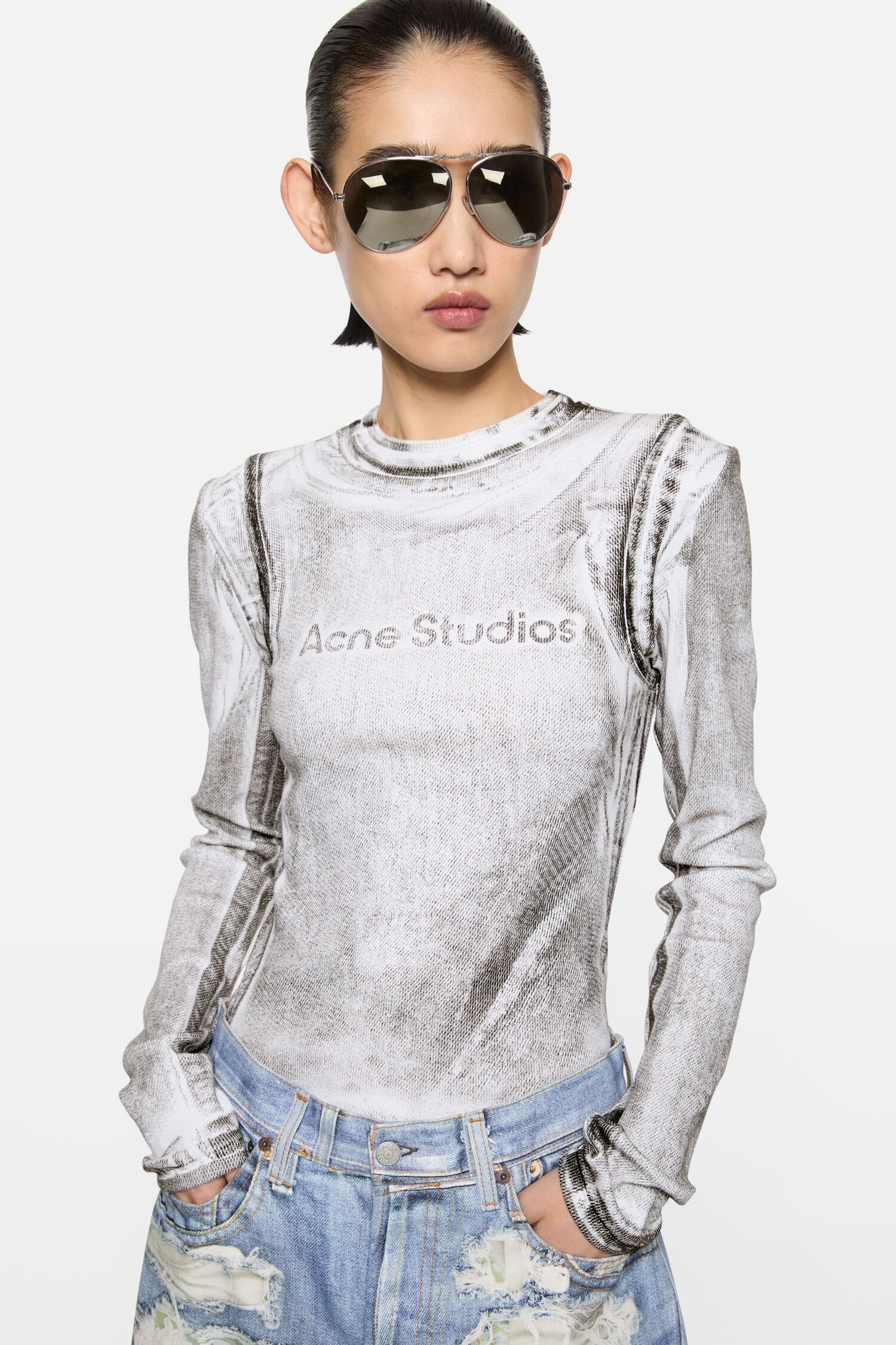 Layered logo t-shirt