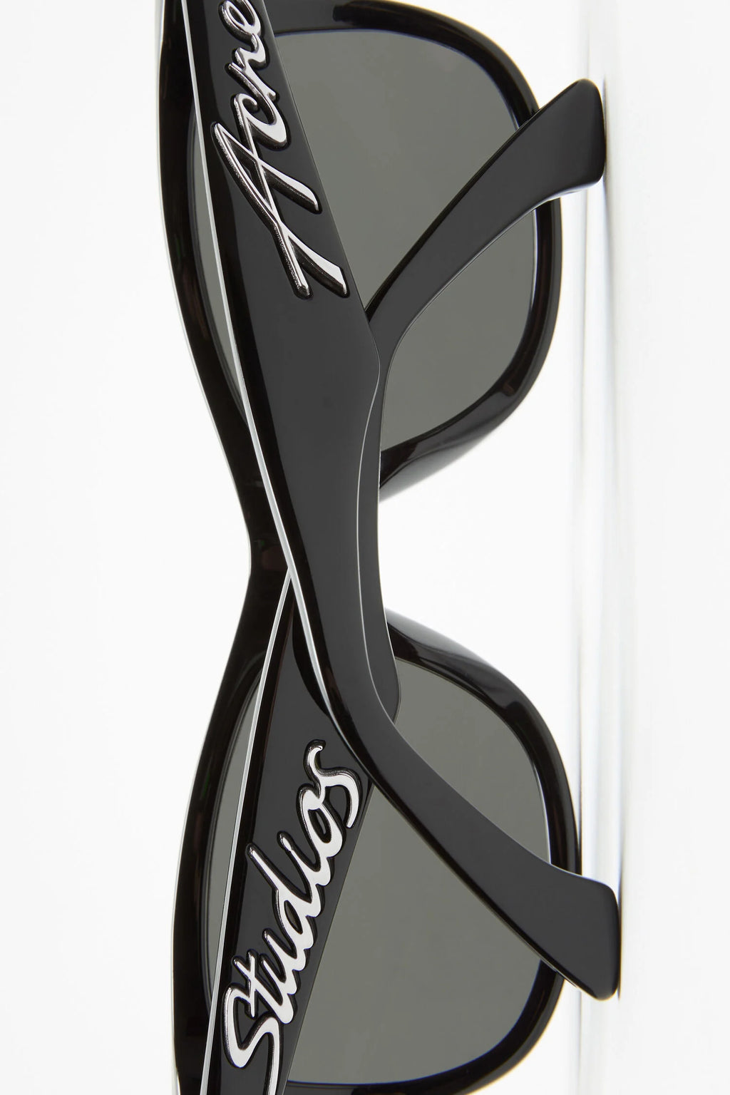 Square-frame sunglasses